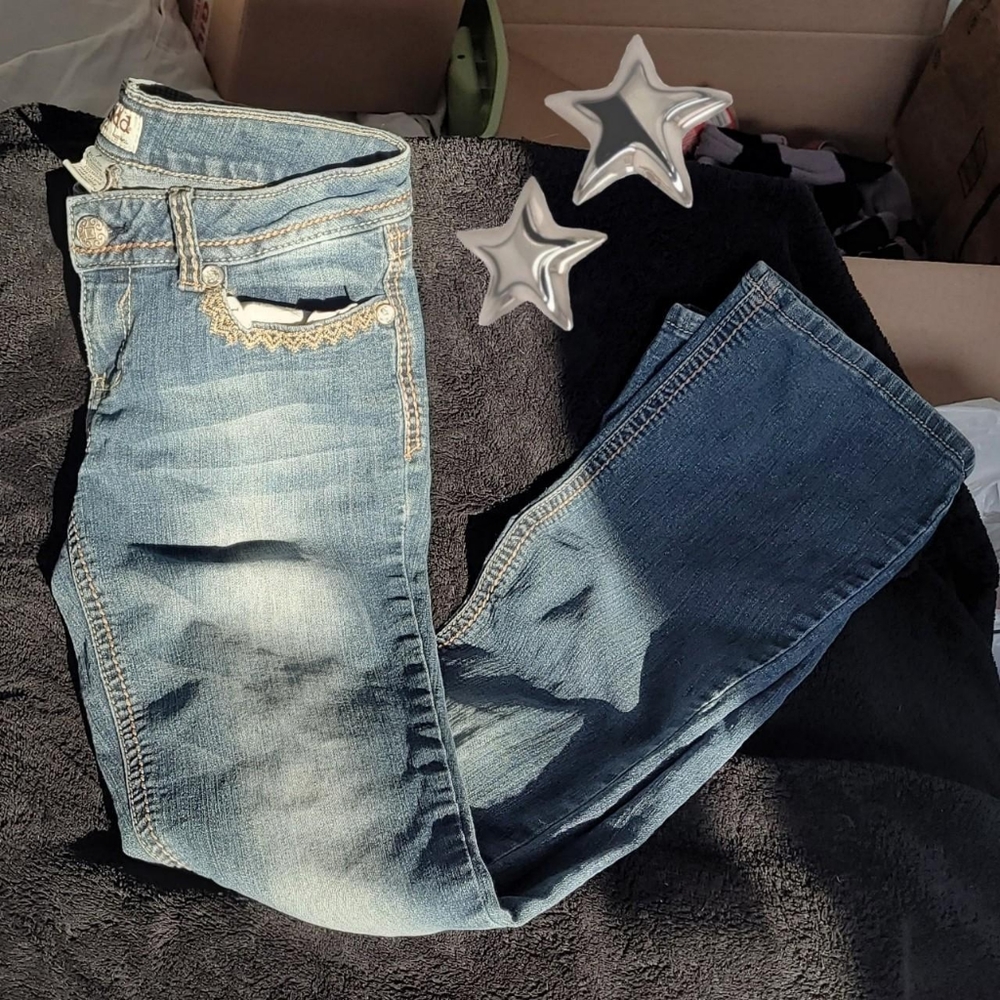 ☩𝐑𝐚𝐫𝐞 𝐝𝐞𝐚𝐝𝐬𝐭𝐨𝐜𝐤 𝐞𝐦𝐛𝐞𝐥𝐥𝐢𝐬𝐡𝐞𝐝 𝐌𝐮𝐝𝐝 𝐣𝐞𝐚𝐧𝐬☩